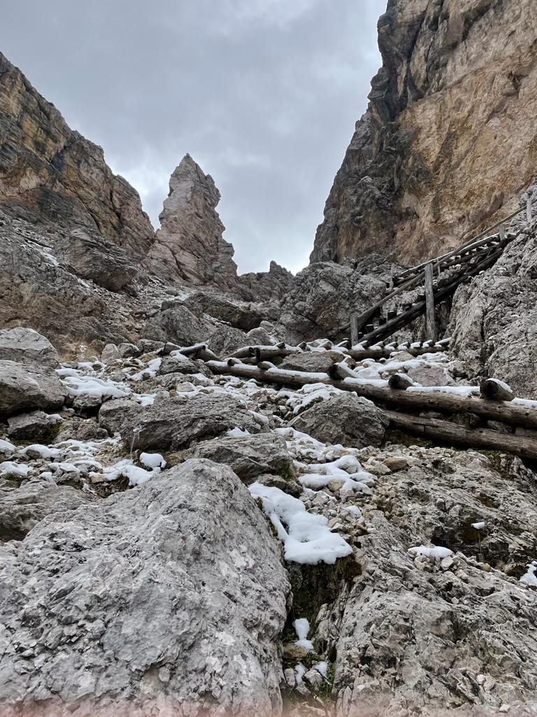 incidenti in montagna sentiero impegnativo dolomiti